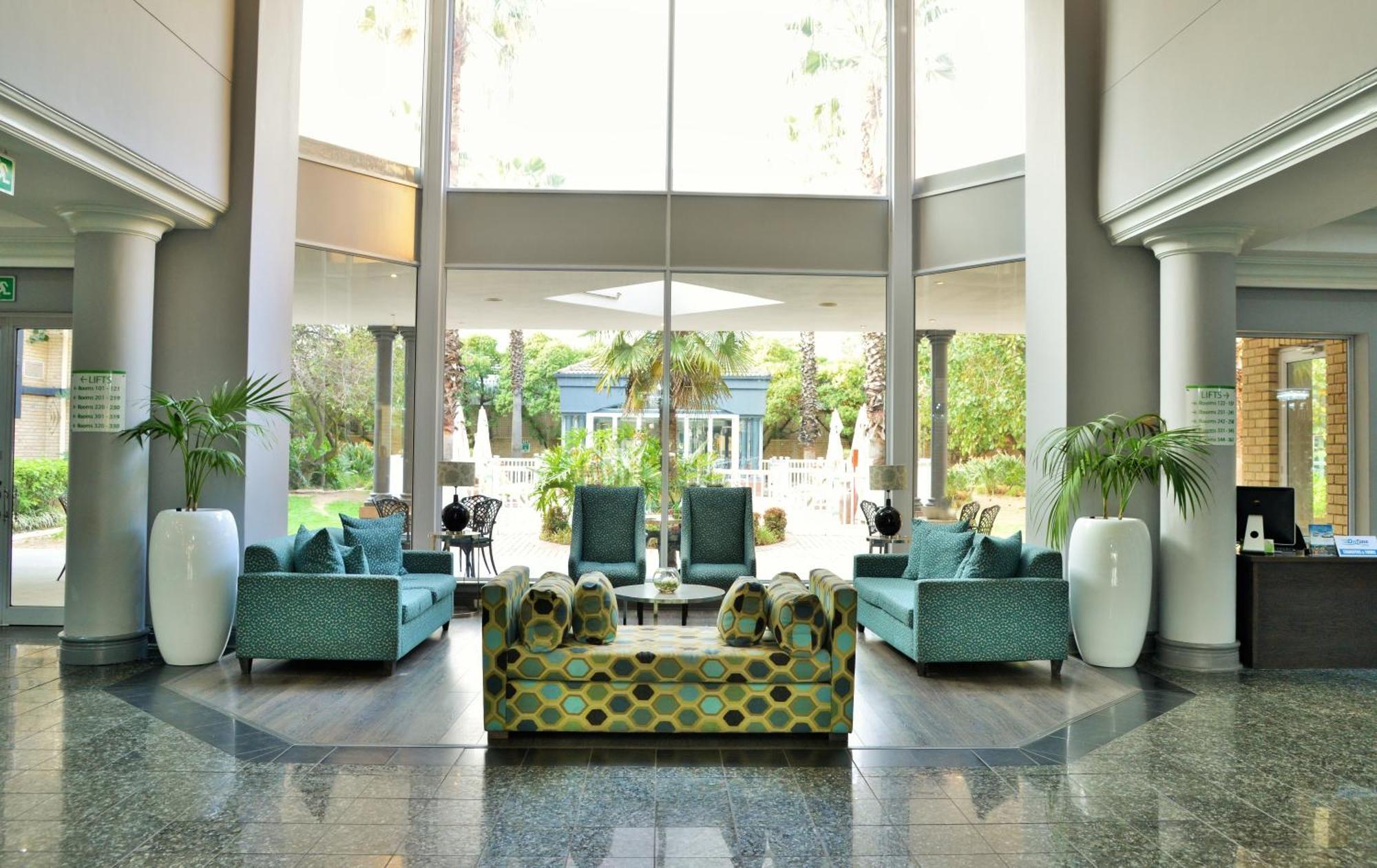 Holiday Inn Johannesburg Airport By Ihg Kempton Park Bagian luar foto